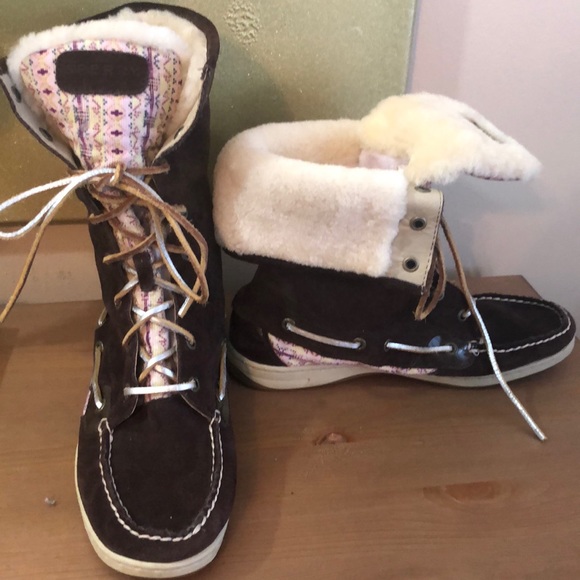 sperry fur lined boots